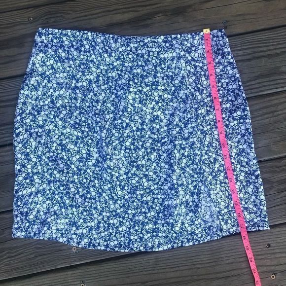 Zara 🐾 NWT Blue & White FLORAL PRINT MINI SKIRT Size Large - Picture 9 of 10